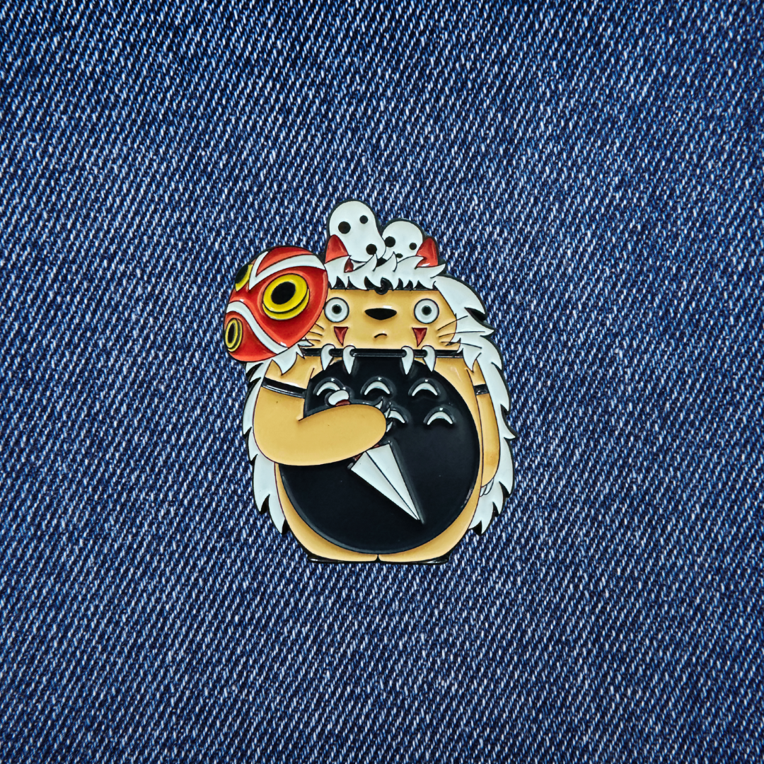 Pin’s Totoro & Kodama – Princesse Mononoké sur un jean