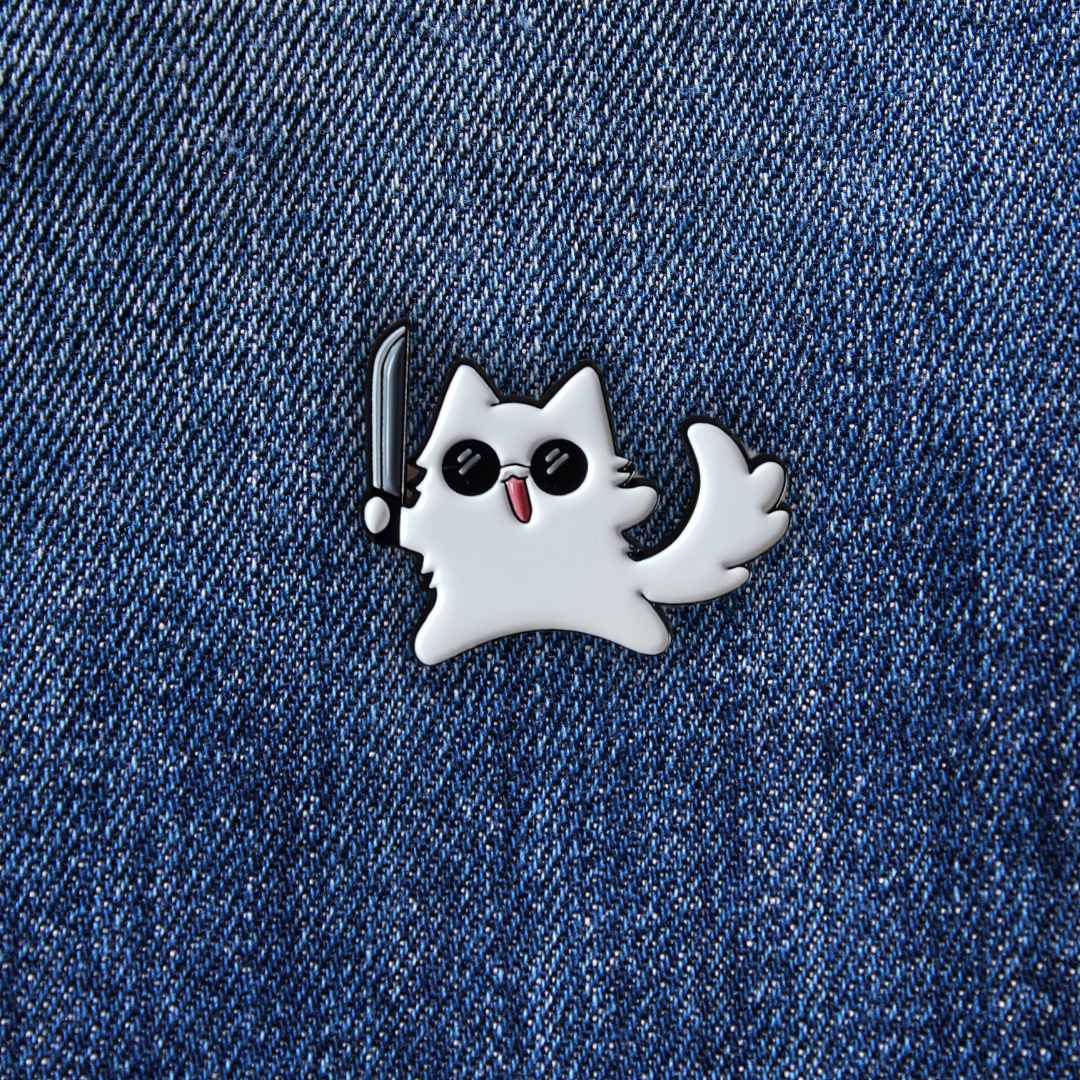 Pins Chat Ninja sur un jean