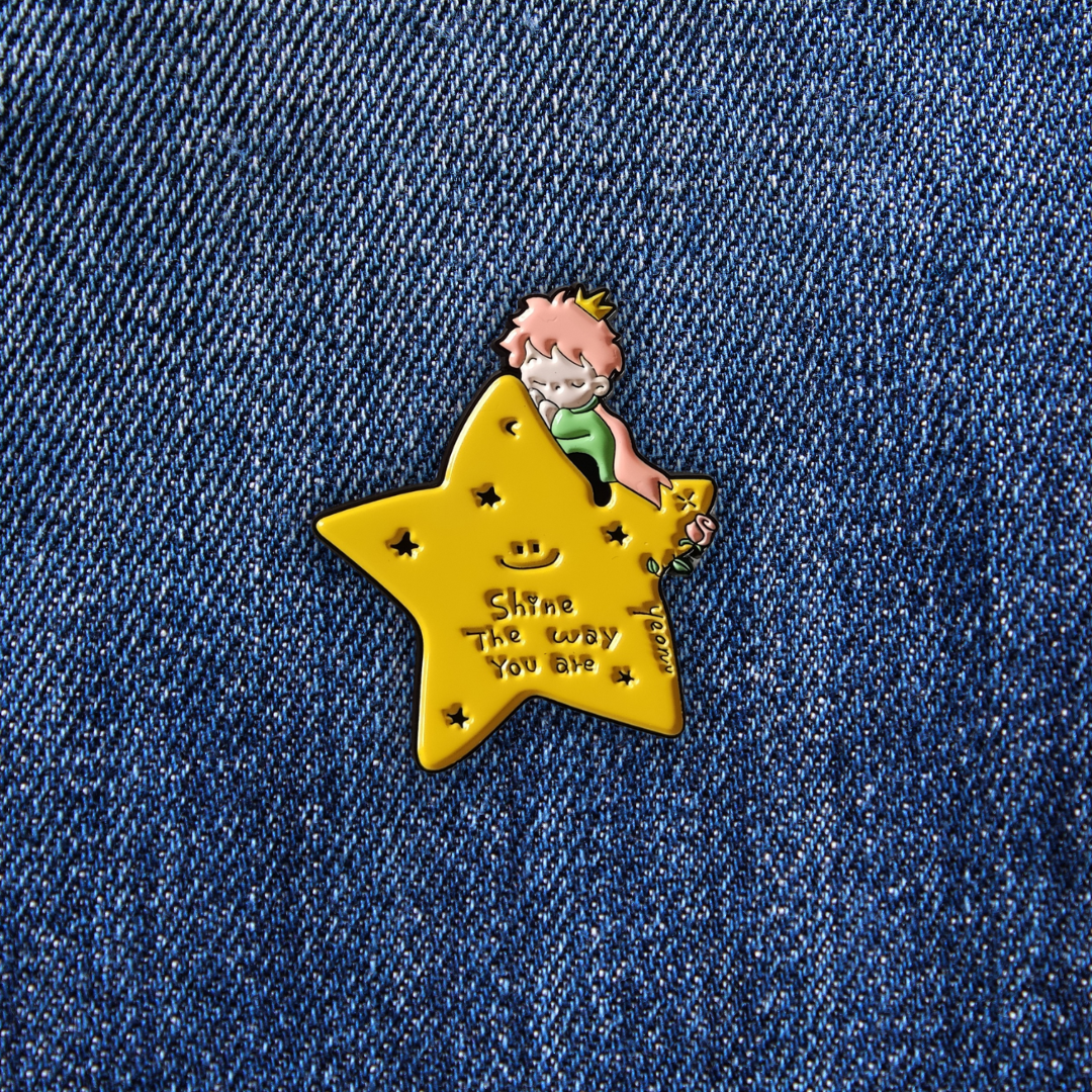 Pins SHINE THE WAY YOU ARE sur un jean