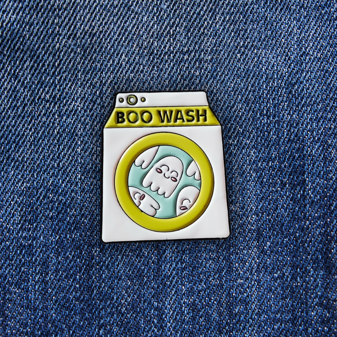 Pins BOO WASH sur un jean