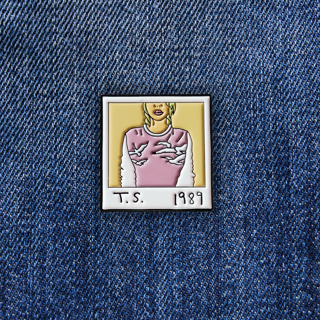 Pins 1989 sur un jean