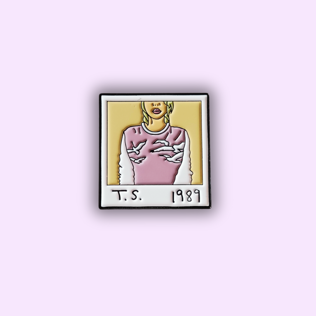 Pin's "1989"