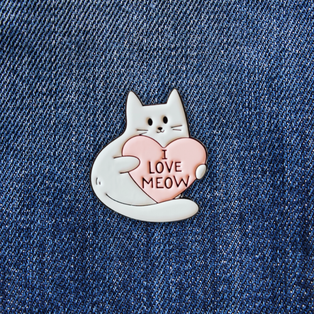 Pins Chat I Love Meow sur un jean