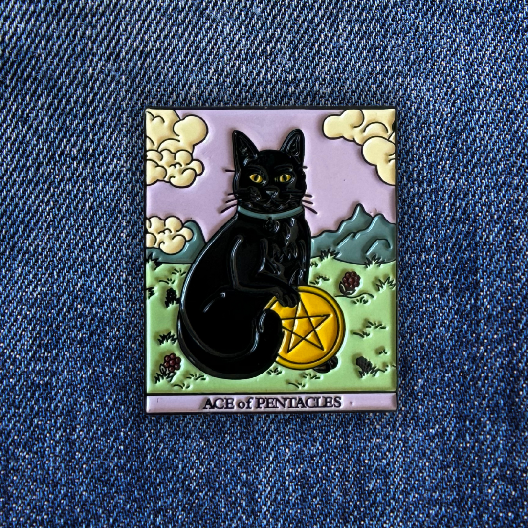 Pins ACE OF PENTACLES sur un jean