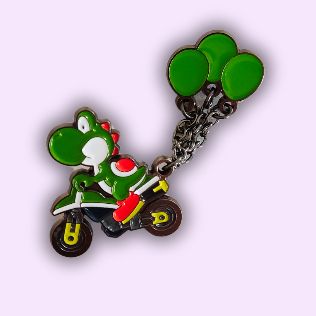 Pin's "Yoshi en Moto"